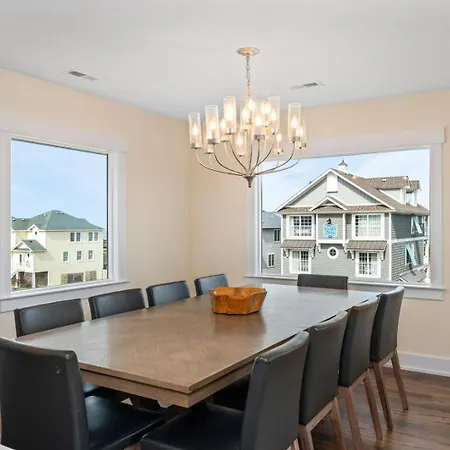 Sea Duced 6 Bedroom Home By Kees Vacations